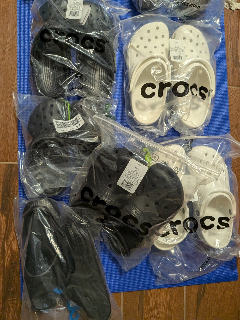 Crocs Classic Clog Lot - Black, Blue And White